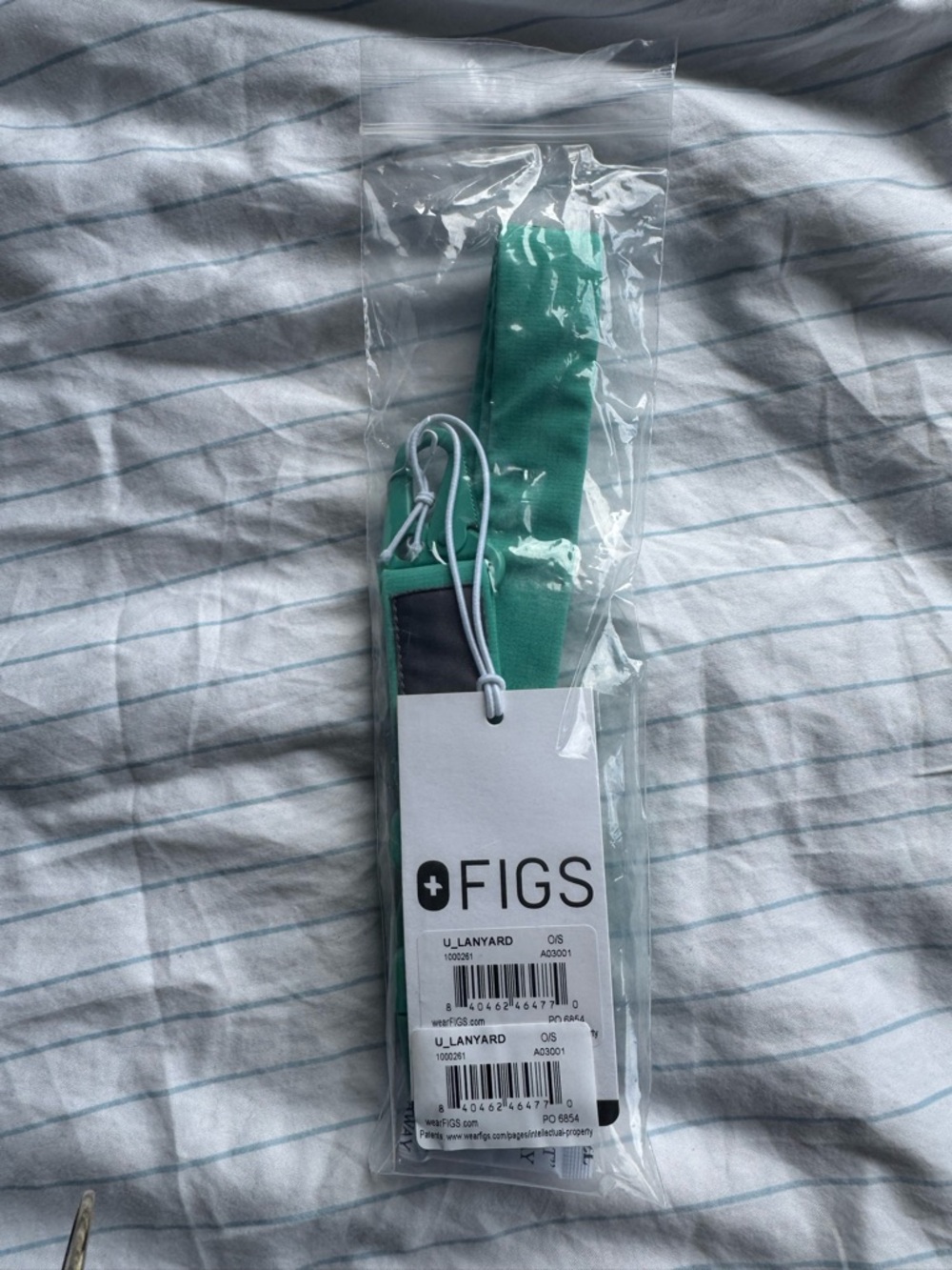 FIGS Surgeon Green Utility Lanyard Strap NWT✨ - Picture 2 of 3